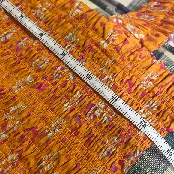 WAYF Smocked Ruffle Hem Top, Orange Yellow Floral Print 100% Cotton, Size Medium - Picture 9 of 12